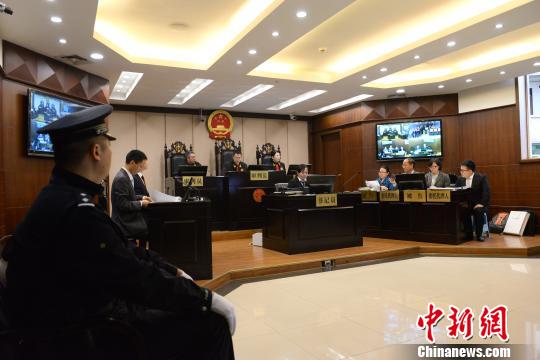 重庆武隆景区诉好莱坞影片《变4》案开庭审理