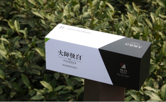 极白安吉白茶大手笔投放中国新歌声，开启全媒体大传播时代