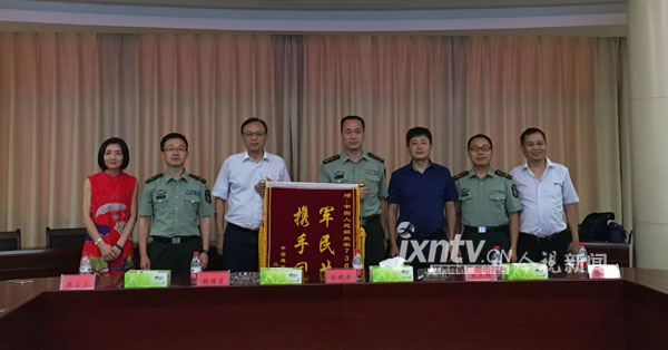走访慰问部门官兵