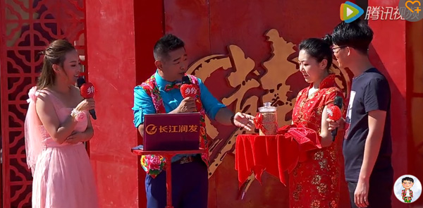央视另类相亲节目《乡约》中秋震撼来袭