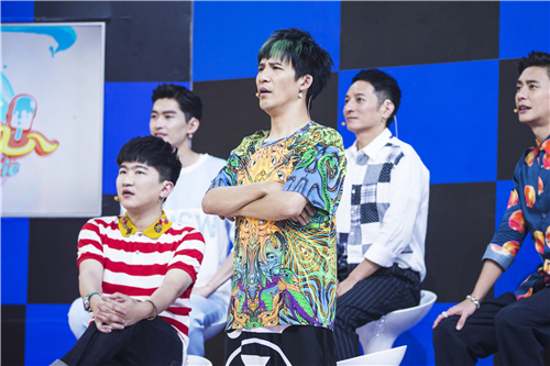 大张伟湖南卫视《夏日甜心》放言三秒逗笑张翰 pk吴宗宪两大“模王”世纪对决