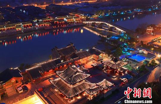 中国大运河杭州段夜景 运河集团 摄