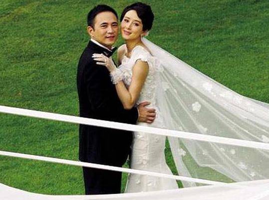 基因强大！胡静儿子才是萌娃界真正“颜王”