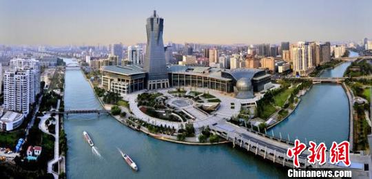运河沿岸景观。　主办方供图 摄