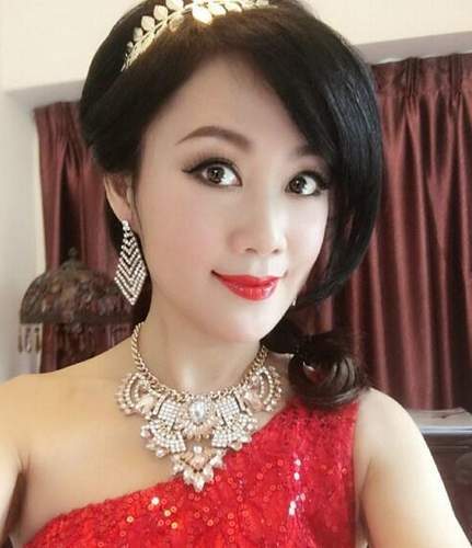 如果她晚生20年的话 现在也许比郑爽还火！
